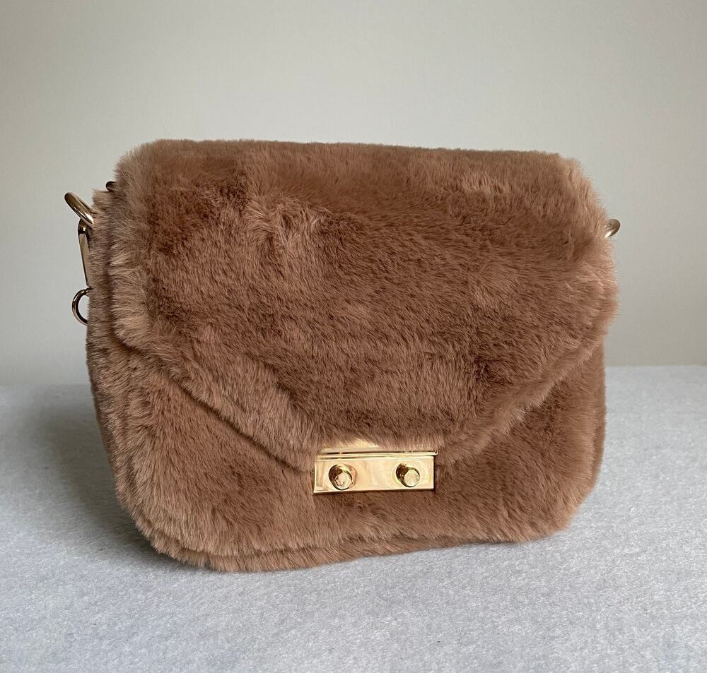 ASOS Faux Fur Crossbody Bag Purse Brown Fuzzy Gold Hardware Cute Preppy Kawaii